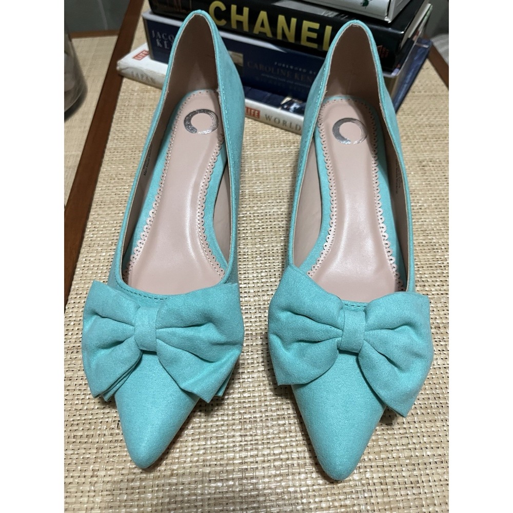 Journee Collection Mint Green Size 8.5 Orana Kitten Heels